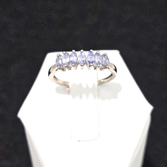NWOT, Tanzanite and Sterling Silver ring. - Picture 1 of 6
